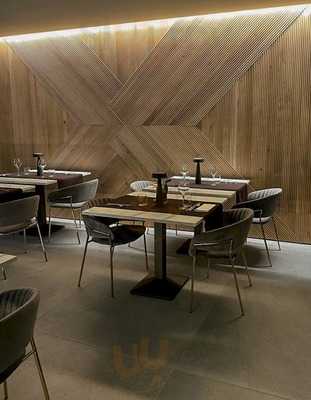 Adhoc Restaurant