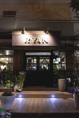 The Ryan Pub, Volla