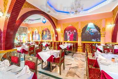 Lal Quila Indian Restaurant