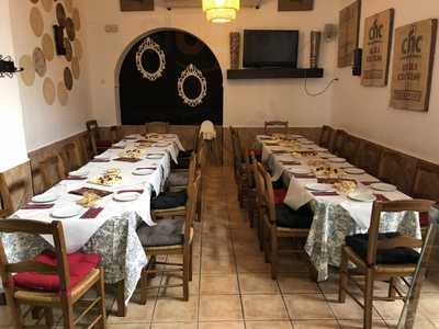 Restaurante Taberna Las Tinajas.