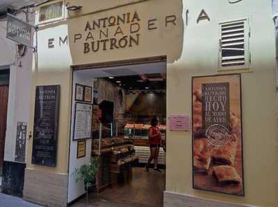 Empanaderia Antonia Burtron