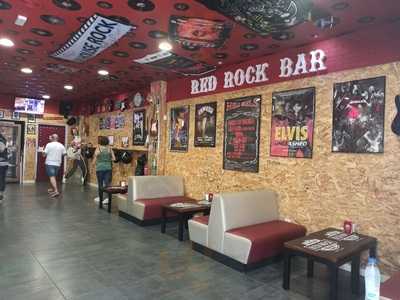 Red Rock Bar Lloret De Mar