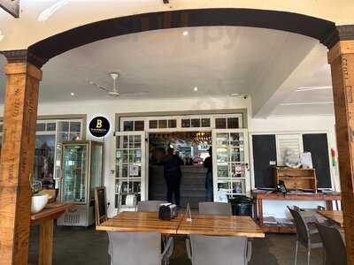 Burnedale Bistro Umhlali