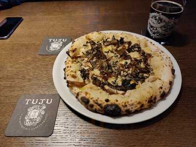 Tuju Taproom