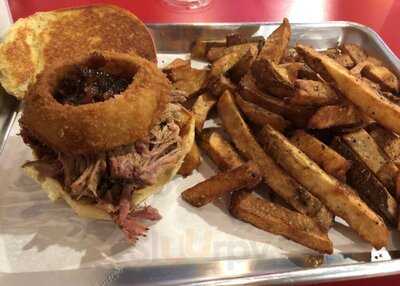 Curly Que BBQ, Springfield