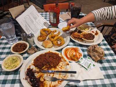 Leonard's Pit Barbecue, Cordova