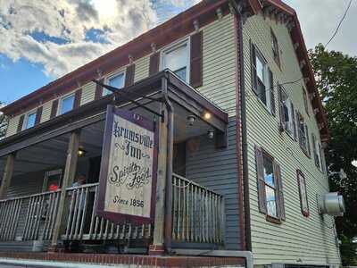 Krumsville Inn
