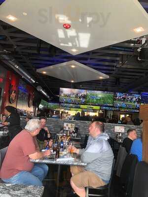 Art & Jakes Sports Bar and Grill, Northville