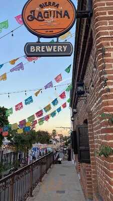 Sierra De La Laguna Brewery