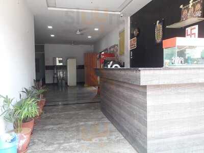 Sri Amba Bavani Hindu Military Hotel