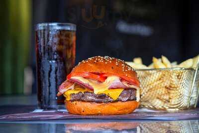 Lola Gourmet Burgers