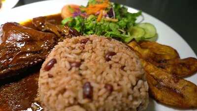 Rasssflavorrr Caribbean Food