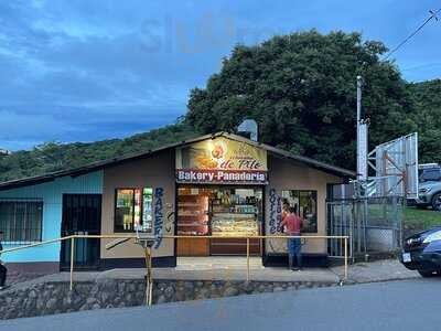 Panaderia El Hornito De Pilo