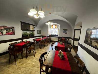 Řízková Restaurace Schnitzelwings