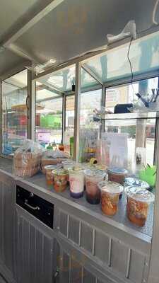 Nin-nin Bakery menu