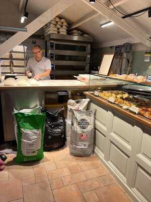 June Bakery
