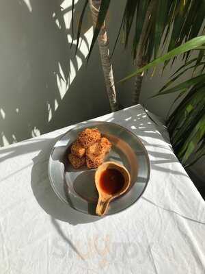 Uaipi Mercearia e Café