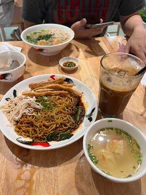 Sin Tong Hong Kopitiam