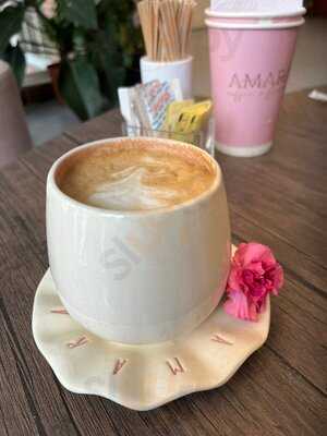 Amara Coffee & Flowers