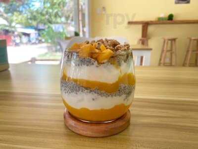 Bread & Blend Cafe