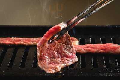 枯らし熟成 焼肉つつい