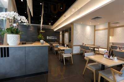 UYA Charcoal Grill Live Eel Cuisine