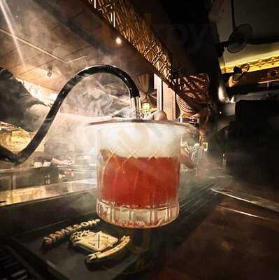 Cha Cha Music Lounge