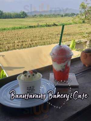 บ้านฝรั่ง เบเกอรี่ แอนด์ คาเฟ่