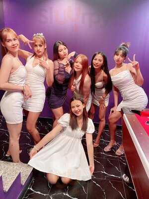 Aurora, กรุงเทพมหานคร (กทม.)