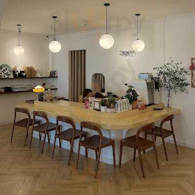 Đạm Cafe & Kitchen