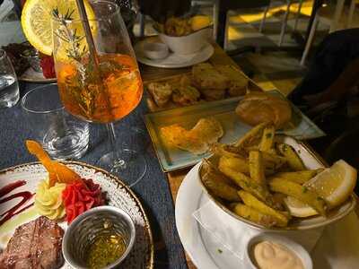 Madreselva - Restaurante Argentino, Palermo