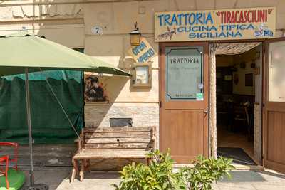 Tiracasciuni, Palermo