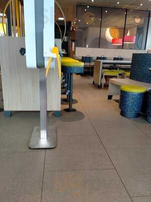 Mcdonald's , Cantu