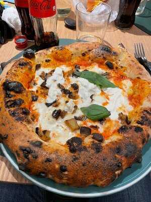 Pizzeria Vincenzo Capuano Bari, Carbonara di Bari