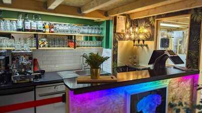 Le Youri Bar - Bar Ludique Annecy