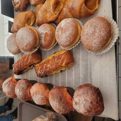 Le gabian gourmand, Le Grau-du-Roi