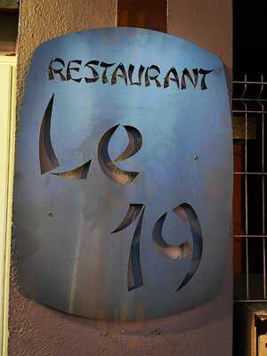 Restaurant Le 19 , Lourdes