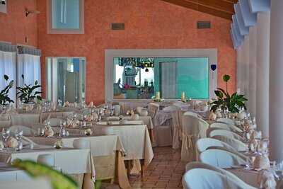 Ristorante Luna Lughente, Pittulongu