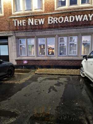 The New Broadway Pub.