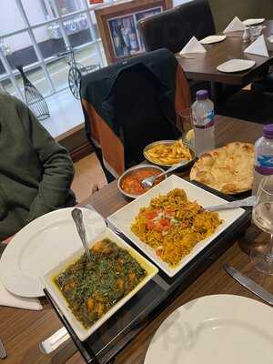 Jagua Indian Restaurant & Takeaway