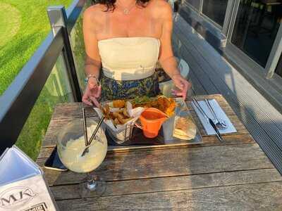 Manjaros. Ingleby Barwick. menu