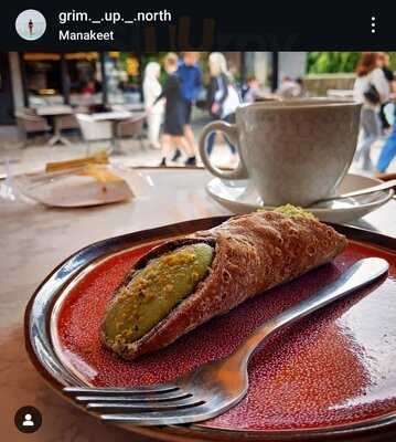 Manakeet
