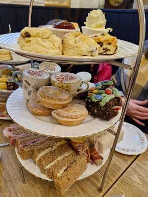 Evesham's Secret Tearoom