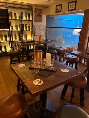 Malones Leith