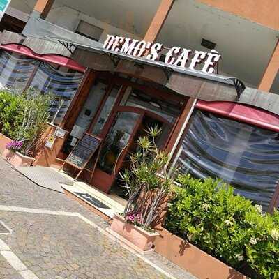 demo's cafe' ristorante, Olbia