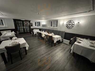 The Lounge - Church Stretton