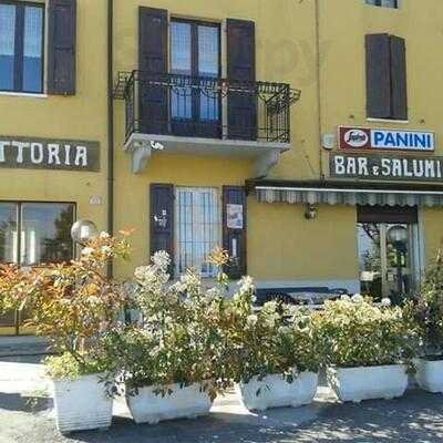 Trattoria Cattani, Terenzo