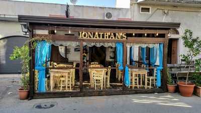 Jonathan's Pub & Ristorante, Mattinata