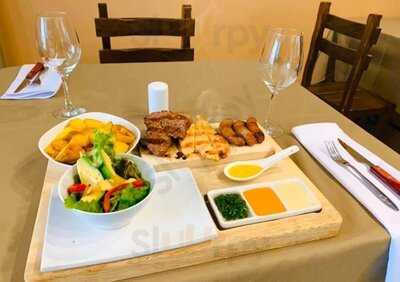 Orégano Carnes & Parrillas