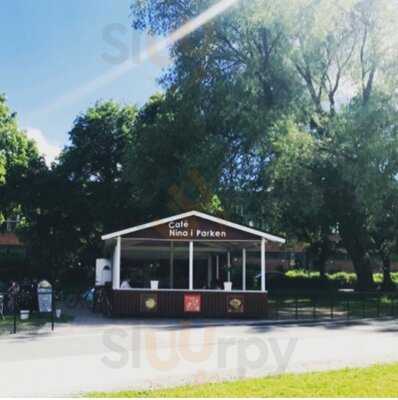 Cafe Nina I Parken